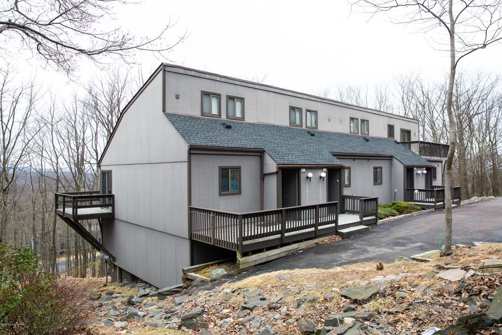 Poconos vacation rental right next to Camelback Mountain Resort, with easy access parking and more privacy.